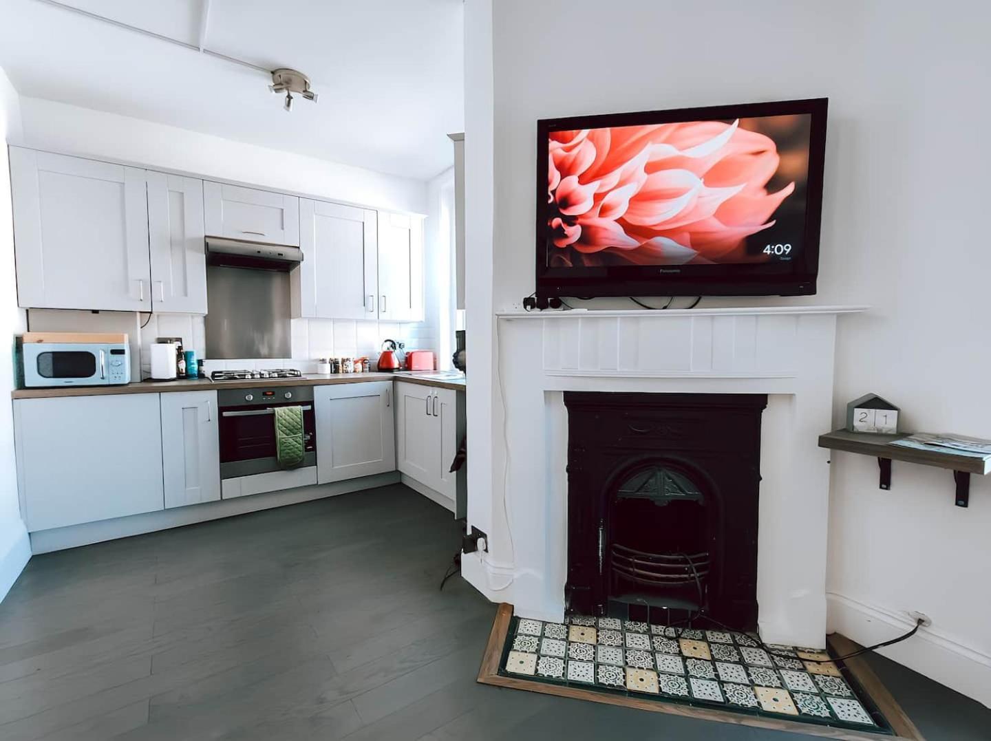 The Twickenham Apartment Near Strawberry Hill Exterior foto